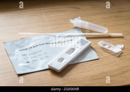 Test der lateralen Durchflussvorrichtung (LFD) abgeschlossen Stockfoto