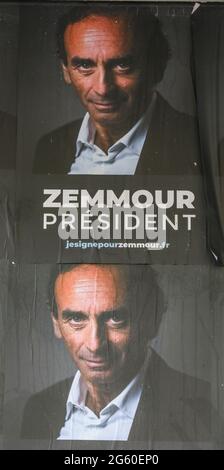 PLAKATKAMPAGNE ERIC ZEMMOUR PRÄSIDENT Stockfoto