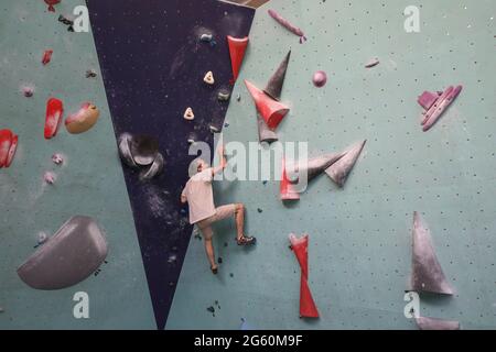 ARKOSE KLETTERWAND NATION Stockfoto