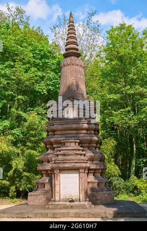 Frankreich, Paris, Garten der tropischen Agronomie im Bois de Vincennes beherbergt die Überreste der Kolonialausstellung von 1907, dem Denkmal für die Kambodschaner und Laoten, die für Frankreich gestorben sind Stockfoto