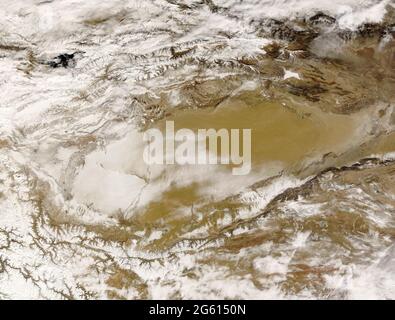 TAKLAMAKAN-WÜSTE, ZENTRALASIEN - Mai 2008 - SATELLITENANSICHT der Taklamakan-Wüste in Zentralasien - Foto: Geopix/NASA Stockfoto