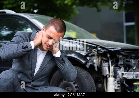 Whiplash Für Autoverletzungen. Schmerzen Nach Autounfall Stockfoto