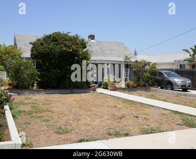 Hawthorne, Kalifornien, USA 30. Juni 2021 EINE allgemeine Sicht auf die Atmosphäre des ersten Hauses der Schauspielerin Marilyn Monroe, in dem sie von der Geburt bis zum 7. Lebensjahr lebte, ehemaliges Haus/Haus in der 4201 W. 134th Street am 30 2021. Juni in Hawthorne, Kalifornien, USA. Foto von Barry King/Alamy Stockfoto Stockfoto