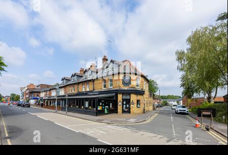 Die Zweigstelle von Pizza Express in Goldsworth Road, Woking, Surrey, auf die Prinz Andrew in seinem Interview mit Emily Maitlis für sein Alibi hingewiesen hat Stockfoto