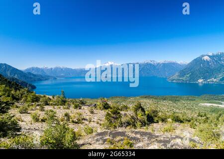 Lago Todos los Santos (See aller Heiligen) mit Vulkan Monte Tronador im Hintergrund, Chile Stockfoto