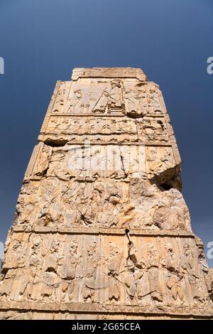 Persepolis, Relief von König und Soldaten, Halle von hundert Säulen, Hauptstadt des Achämeniden-Reiches, Fars-Provinz, Iran, Persien, Westasien, Asien Stockfoto