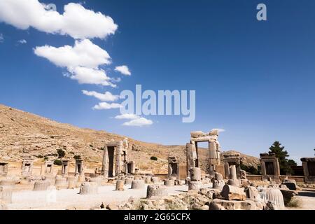 Persepolis, Saal mit hundert Säulen, Palast, 100 Säulen, Hauptstadt des Achämeniden-Reiches, Fars-Provinz, Iran, Persien, Westasien, Asien Stockfoto