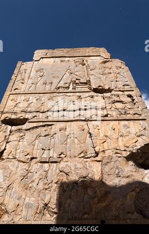 Persepolis, Relief von König und Soldaten, Halle von hundert Säulen, Hauptstadt des Achämeniden-Reiches, Fars-Provinz, Iran, Persien, Westasien, Asien Stockfoto