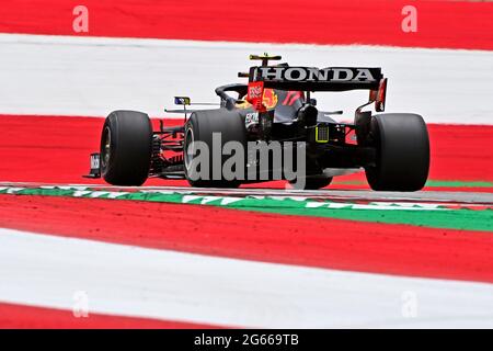 # 11 Sergio Perez (MEX, Red Bull Racing), F1 Grand Prix von Österreich beim Red Bull Ring am 2. Juli 2021 in Spielberg, Österreich. (Foto von HOCH ZWEI) Stockfoto