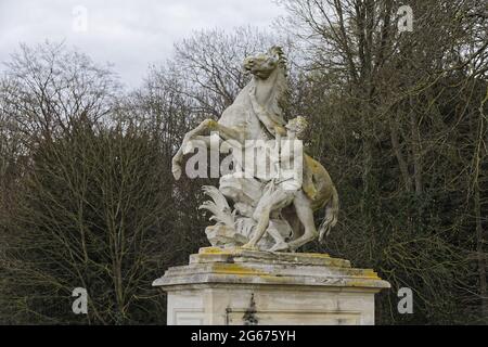 Paris, Frankreich. März 2021. National Domain of Marly-le-ROI und seinen Park am 26. März 2021 in Marly-le-ROI, Frankreich. Quelle: Gerard Crossay/Alamy Stockfoto