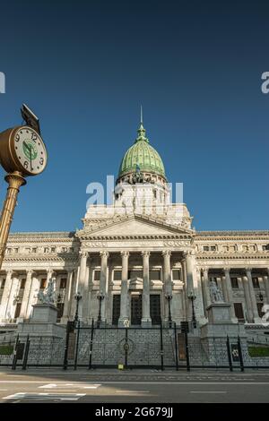 Außenansicht des argentinischen Parlaments „El Congreso“ in Buenos Aires Stockfoto