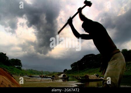 Bandarban ist die hügelige Gegend in Bangladesch> das Leben dort ist so primitiv. Stockfoto