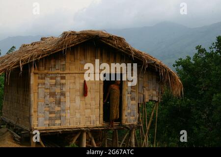 Bandarban ist die hügelige Gegend in Bangladesch> das Leben dort ist so primitiv. Stockfoto