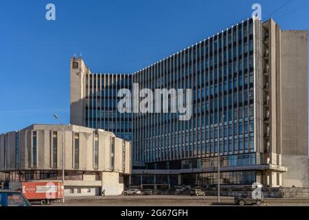 Institut für Silikat-Chemie-Gebäude, sozialistische Moderne, konstruktivistische Elemente, St. Petersburg, Russland Stockfoto