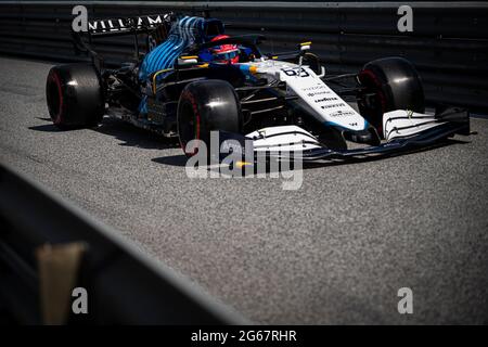 Spielberg, Österreich. Juli 2021. Williams Racing's britischer Fahrer George Russell tritt beim Qualifying des österreichischen F1 Grand Prix auf dem Red Bull Ring in Spielberg an. Kredit: SOPA Images Limited/Alamy Live Nachrichten Stockfoto