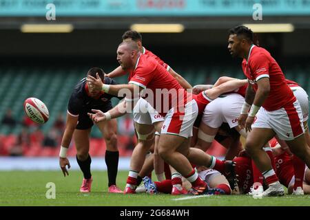 Cardiff, Großbritannien. Juli 2021. Dillon Lewis aus Wales in Aktion. Rugby international Friendly, Wales gegen Kanada, Sommerserie Spiel im Fürstentum Stadium in Cardiff am Samstag, den 3. Juli 2021. Bild von Andrew Orchard/Andrew Orchard Sports Photography Credit: Andrew Orchard Sports Photography/Alamy Live News Stockfoto