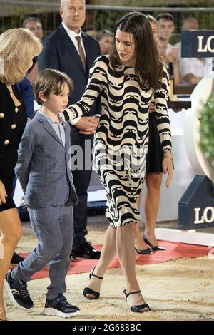 Charlotte Casiraghi und ihr Sohn Raphael nehmen am 03. Juli 2021 am 15. Internationalen Monte-Carlo Jumping in Monte-Carlo, Monaco, Teil.Foto: David Niviere/ABACAPRESS.COM Stockfoto