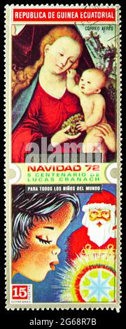 MOSKAU, RUSSLAND - 16. DEZEMBER 2020: Briefmarke gedruckt in Äquatorialguinea zeigt Gemälde von Lucas Cranach, Weihnachtsserie, 15 Äquatorialguinea Stockfoto