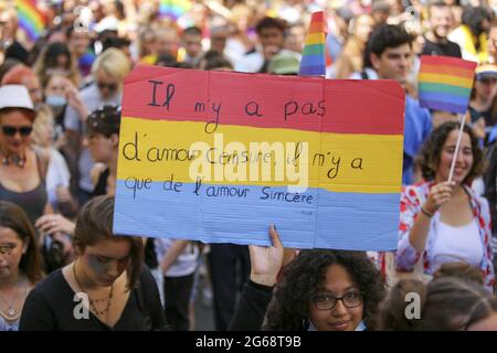 Pride marschieren am 03. Juli 2021 in Marseille, Frankreich. Foto von Denis Thaust/Avenir Pictures/ABACAPRESS.COM Stockfoto