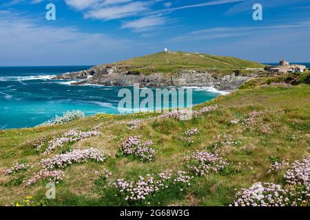 Sommertag mit Blick auf Little Fistral Beach Newquay Cornwall England Großbritannien Europa Stockfoto