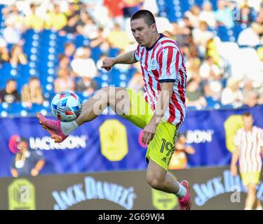 03. Juli 2021: Der Mittelfeldspieler von Nashville, Alex Muyl (19), während der Aufwärmphase vor dem Spiel beim MLS-Spiel zwischen der Philadelphia Union und dem SC Nashville im Nissan Stadium in Nashville, TN. Kevin Langley/CSM Stockfoto