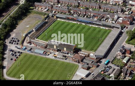 Luftaufnahme des Castleford Tigers Rugby League Stadium in der Wheldon Road, Castleford, West Yorkshire Stockfoto