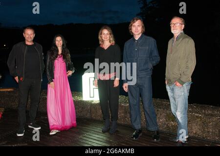 Lars Eidinger, Luise Heyer, Peter Lohmeyer, Franziska Stünkel und David Striesow beim Filmfest München 2021 Stockfoto