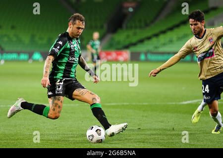 MELBOURNE, AUSTRALIEN - 26. APRIL: Alessandro Diamanti von Western United während des Hyundai A-League Fußballmatches zwischen dem FC Western United und den Newcastle Jets am 26. April 2021 im AAMI Park in Melbourne, Australien. (Foto von Dave Hewison) Stockfoto