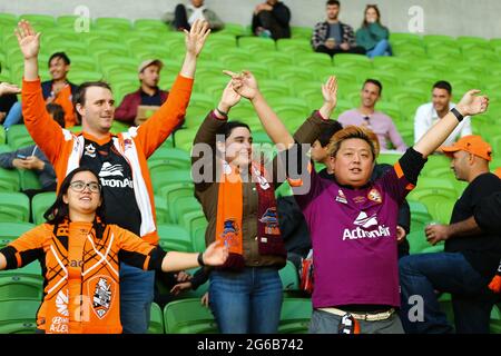 MELBOURNE, AUSTRALIEN - 14. MÄRZ: Brisbane Roar-Fans während des Hyundai A-League-Fußballmatches zwischen dem Western United FC und dem Brisbane Roar FC am 14. März 2021 im AAMI Park in Melbourne, Australien. (Foto von Dave Hewison) Stockfoto