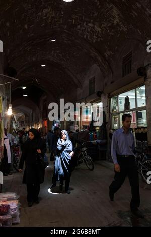 Großer Basar, Bazar e Bozorg (Bazar Bozorg), Isfahan (Esfahan), Isfahan, Iran, Persien, Westasien, Asien Stockfoto