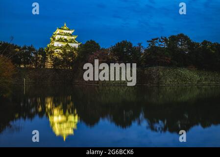 Haupthüte und Burggraben der Burg Nagoya in Nagoya, Japan Stockfoto