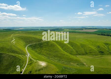 Die Luftaufnahme von White Horse Hill, Uffington, Oxfordshire, England Stockfoto