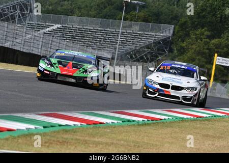 Mugello Circuit, Italien - 2. Juli 2021: Lamborghini Huracan GT3 Evo vom Team Imperiale Racing mit Di Folco Alberto - Amici Andrea - Middleton Stockfoto