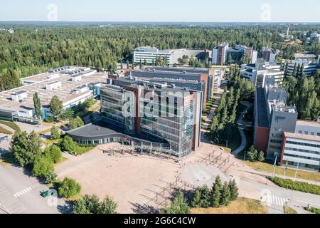 Luftaufnahme der Nokia Firmenzentrale Campus-Bereich im Sommer. Stockfoto