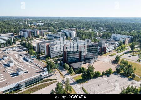 Luftaufnahme der Nokia Corporation Hauptsitz Campus-Bereich im Sommer. Stockfoto