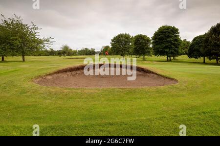 Machen Sie eine Runde Golf auf dem Golfplatz Portobello in Duddingston, Edinburgh, Schottland, Großbritannien Stockfoto