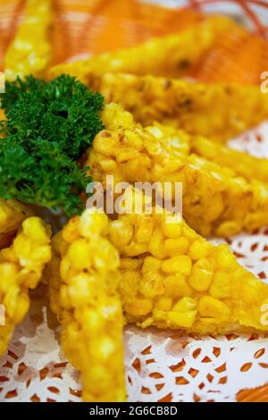 Ein köstliches chinesisches Gericht, gebratene Tortillas Stockfoto