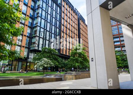 Pancras Square, King's Cross Urban Regeneration, London, England, Großbritannien Stockfoto