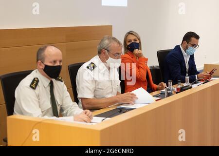 Verteidigungsminister Ludivine Dedonter, abgebildet während einer Sitzung der Kammer der verteidigungskommission im bundestag, in Brüssel, Montag, den 05. Ju Stockfoto