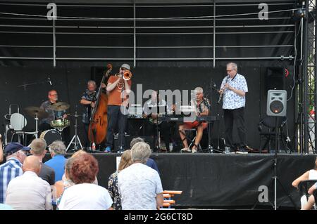 Kopenhagen, Dänemark. 05. Juli 2021, Basement Jazz Band spielt heute beim Copenhagen Jazz Festival 2021 auf Hojbro Plads in Captial Jazz msuic entertancem Stockfoto