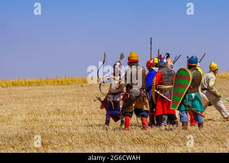 Lavi, Israel - 02. Juli 2021: Nachstellung der Schlacht von Hattin 1187 (Ayyubider Sultan Saladin besiegte die Kreuzritter): Muslim (Ayyubid) Stockfoto