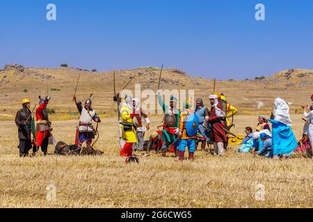 Lavi, Israel - 02. Juli 2021: Nachstellung der Schlacht von Hattin 1187 (Ayyubider Sultan Saladin besiegte die Kreuzritter): Muslim (Ayyubid) Stockfoto