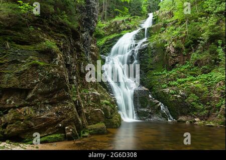 Wasserfall Kamieńczyk, Nationalpark Karkonosze, Polen Stockfoto