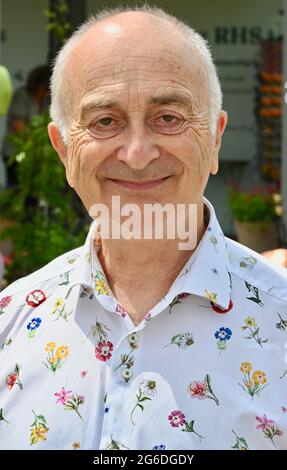 East Molesey, Surrey, Großbritannien. 5. Juli 2021.Tony Robinson, Press Preview, die Show kehrt zurück, nachdem sie letztes Jahr aufgrund von Coronavirus-Sperren abgesagt wurde. RHS Hampton Court Palace Garden Festival, Hampton Court, Surrey Credit: michael melia/Alamy Live News Stockfoto