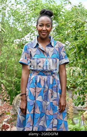 East Molesey, Surrey, Großbritannien. Juli 2021, Angellica Bell, Pressevorschau. Die Show kehrt zurück, nachdem sie letztes Jahr wegen Coronavirus-Sperren, RHS Hampton Court Palace Garden Festival, Hampton Court, Surrey Credit: michael melia/Alamy Live News abgesagt wurde Stockfoto