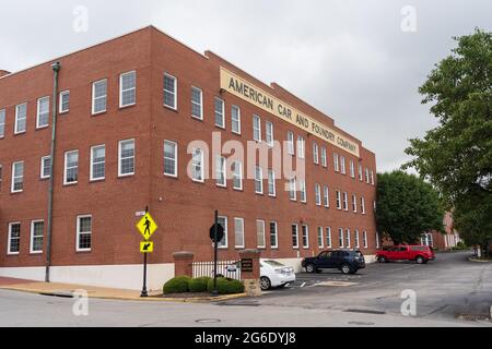 St. Charles, MO - 8. Juni 2021: American Car and Foundry Company, oder ACF Industries LLC, ist ein amerikanischer Hersteller von Eisenbahnrollmaterial im Besitz von b Stockfoto