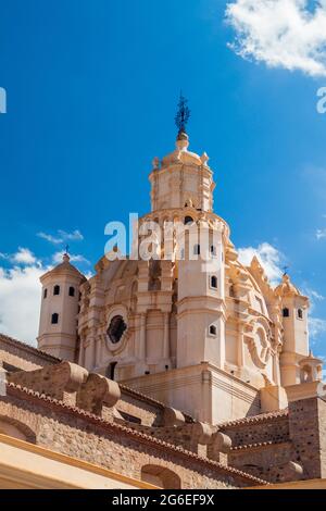 Turm der Kathedrale von Cordoba (Unsere Liebe Frau von der Himmelfahrt), Argentinien Stockfoto