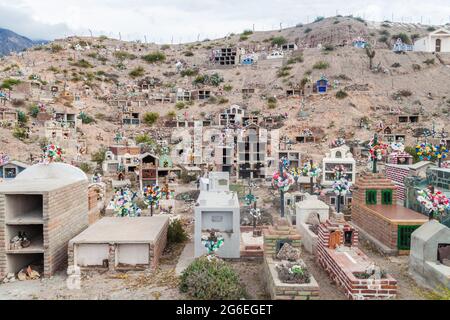 Friedhof im Dorf Maimara in Quebrada de Humahuaca Tal, Argentinien Stockfoto