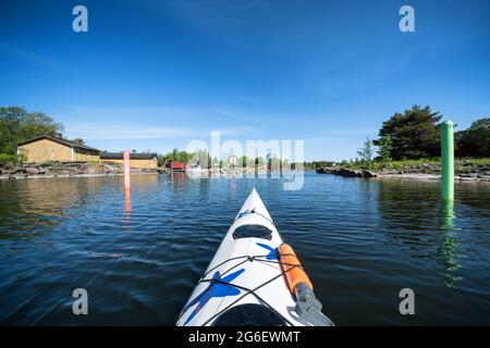 Ankunft im Hafen der Insel Haapasaari, Kotka, Finnland Stockfoto