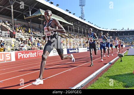 Timothy Cheruiyot (KEN) gewinnt die 1.500m in 3:32.30 im Bauhaus Galan im Olympiastadion, Sonntag, 4. Juli 2021, in Stockholm, Schweden. (Jiro Mochizuki Stockfoto